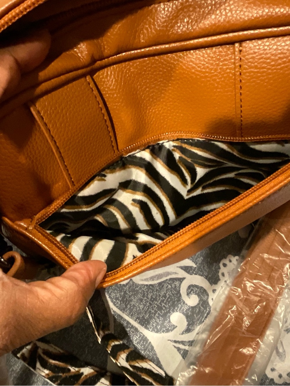 Lug Carousel VL Crossbody Bag, Copper Brown - Picture 8 of 8